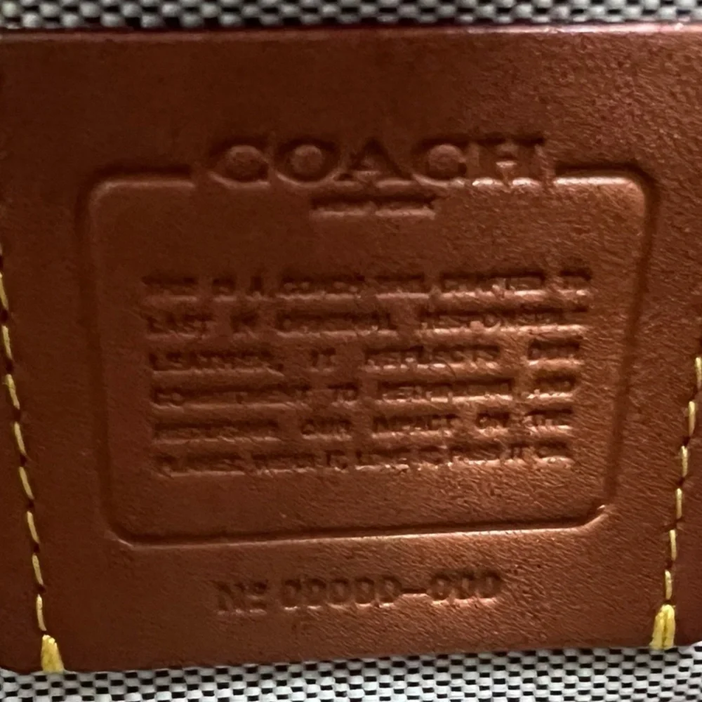 Coach Green Grass 25 Rare Glovetanned Leather Rogue Bag - Picture 13 of 16